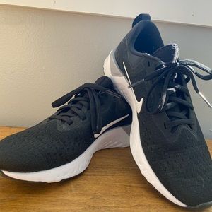Women’s Nike running shoes